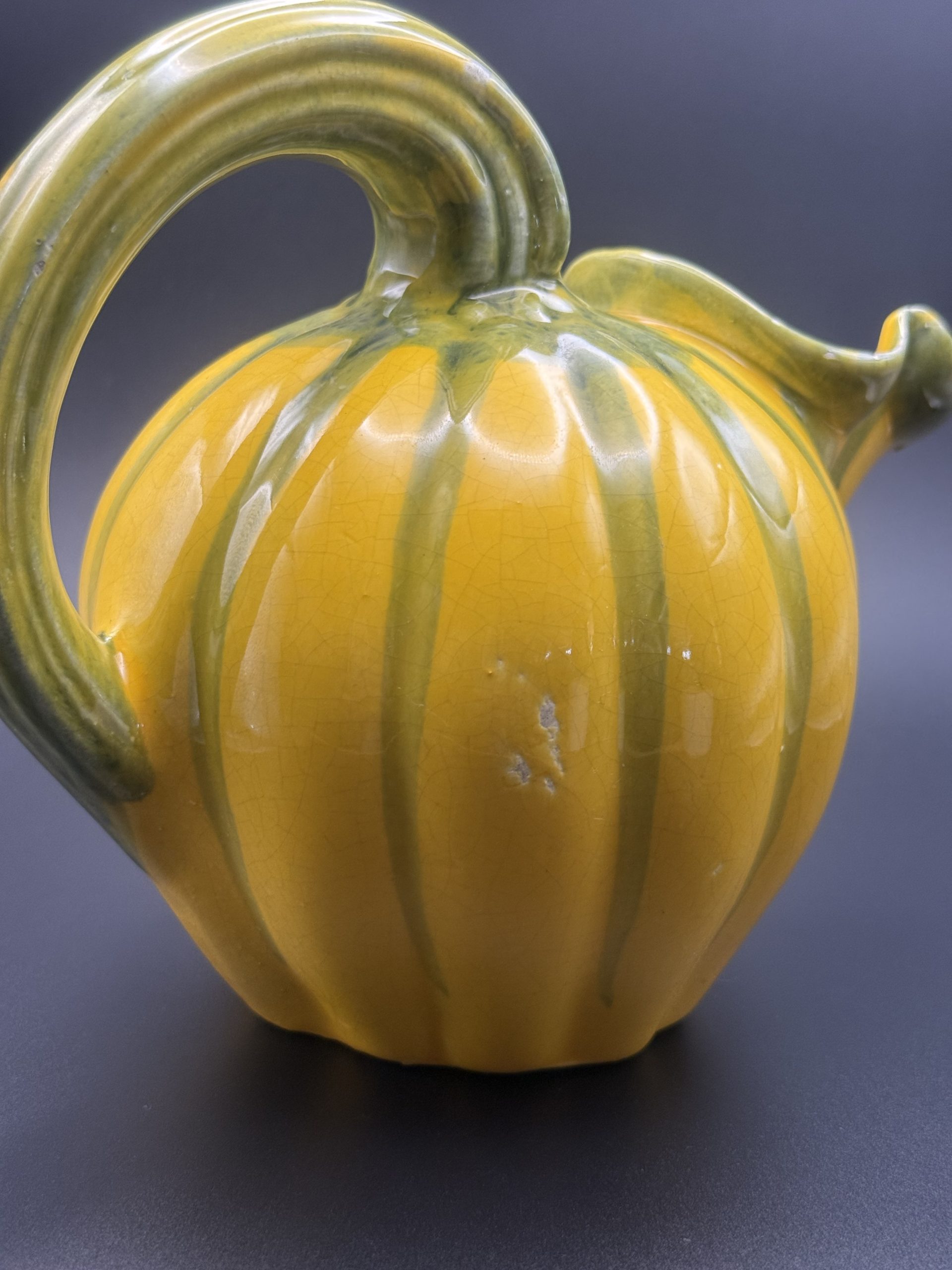 Tök formájú fajansz kiöntő - Image 10