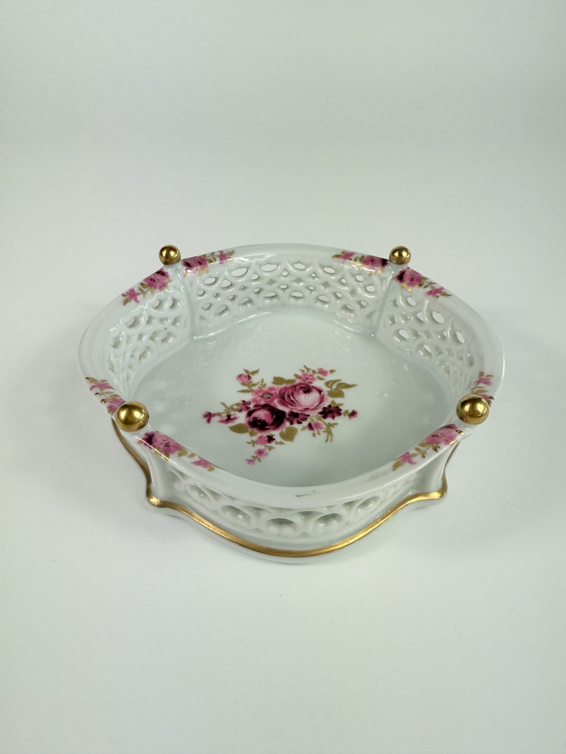 Wallendorf porcelán tálka