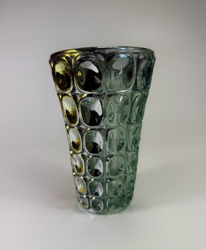 Üveg váza irizáló festéssel