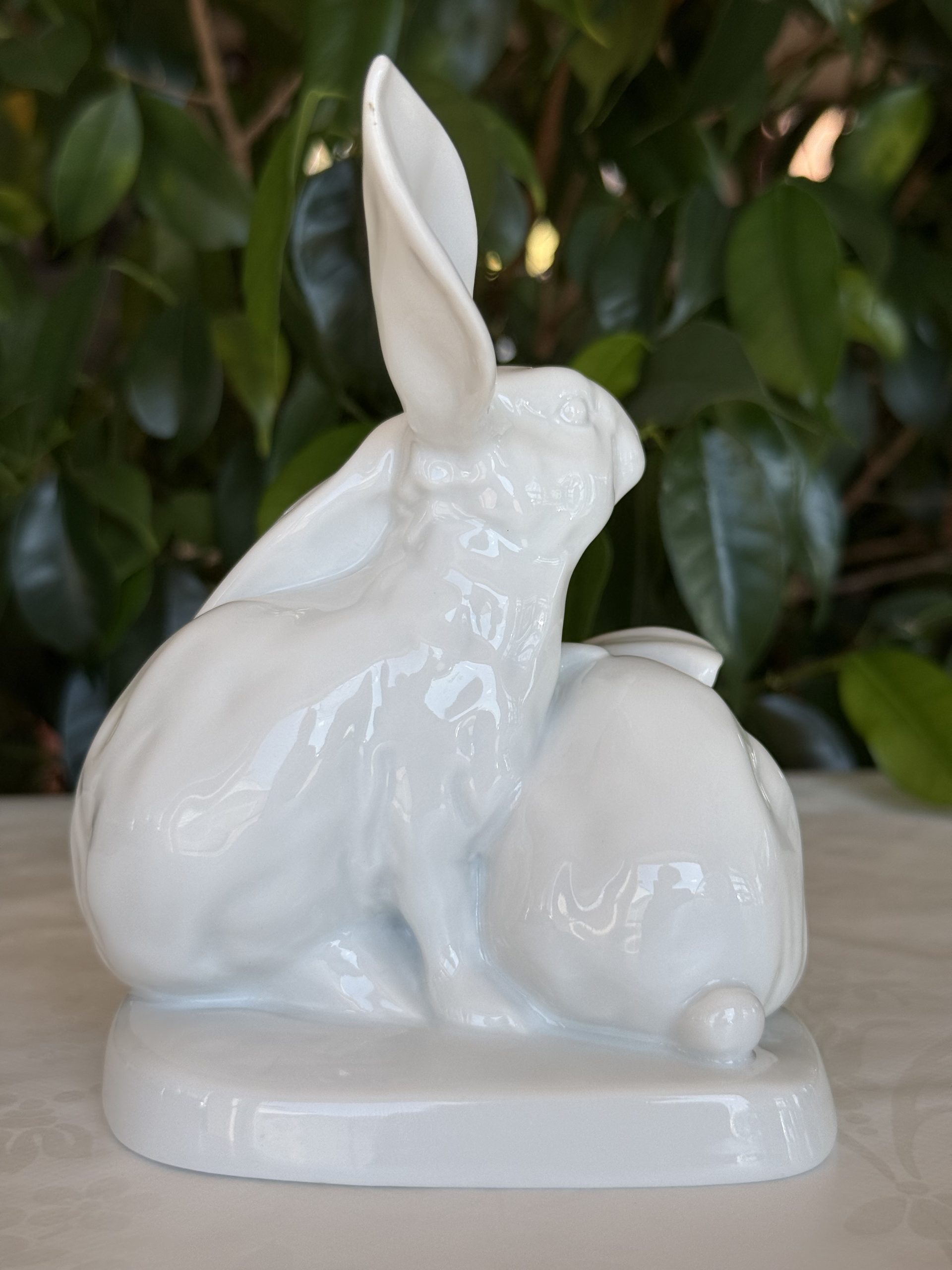 Herendi fehér porcelán nyúl pár - Image 3