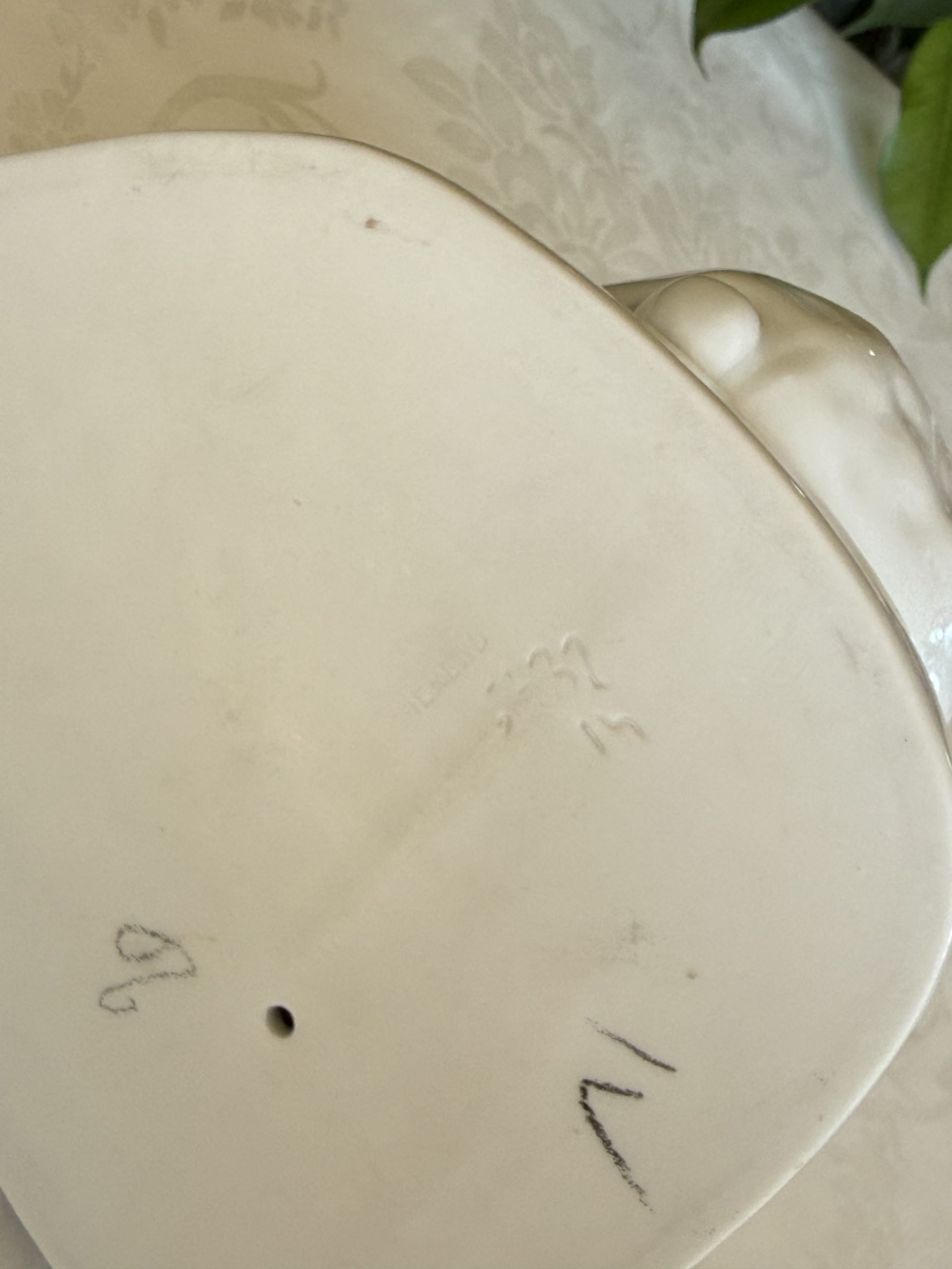 Herendi fehér porcelán nyúl pár - Image 9